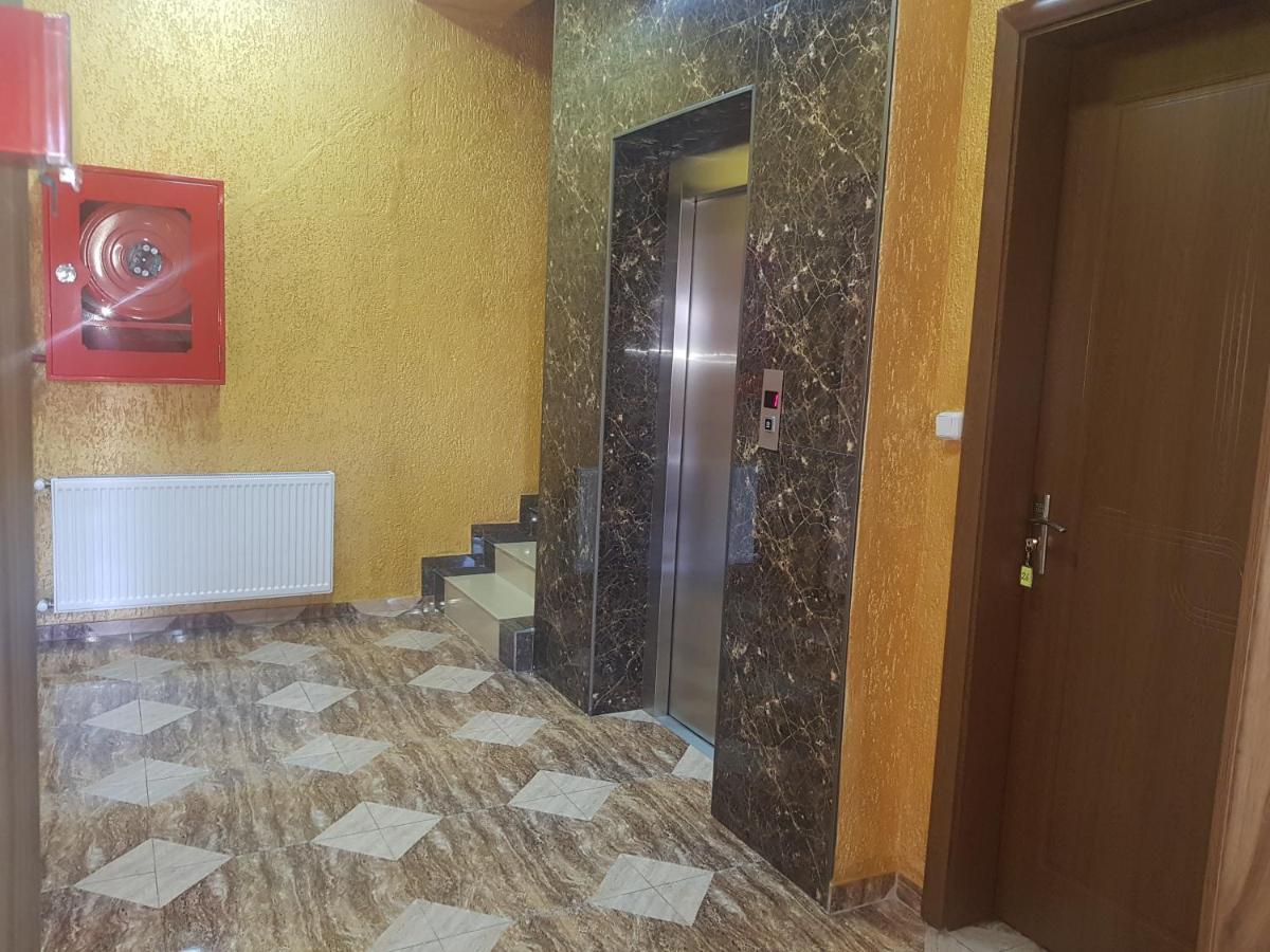 Hotel Lu-Ma Tiflis Dış mekan fotoğraf