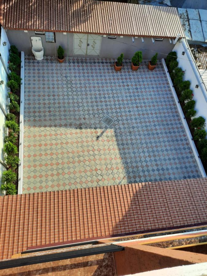 Hotel Lu-Ma Tiflis Dış mekan fotoğraf